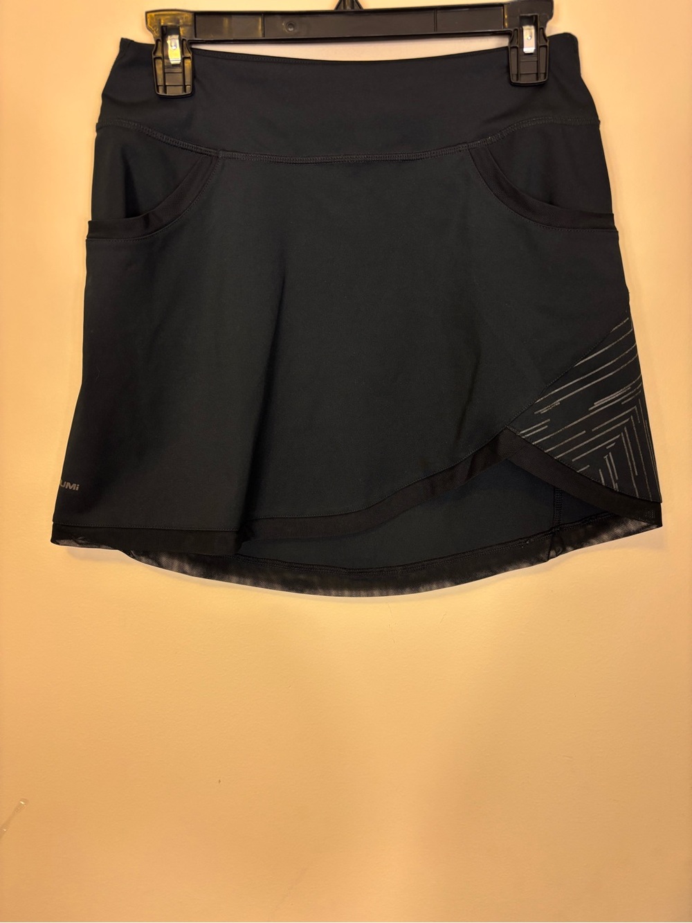 Pearl Izumi Black Athletic Skirt Reflective Accent Women Small Activewear Skirt